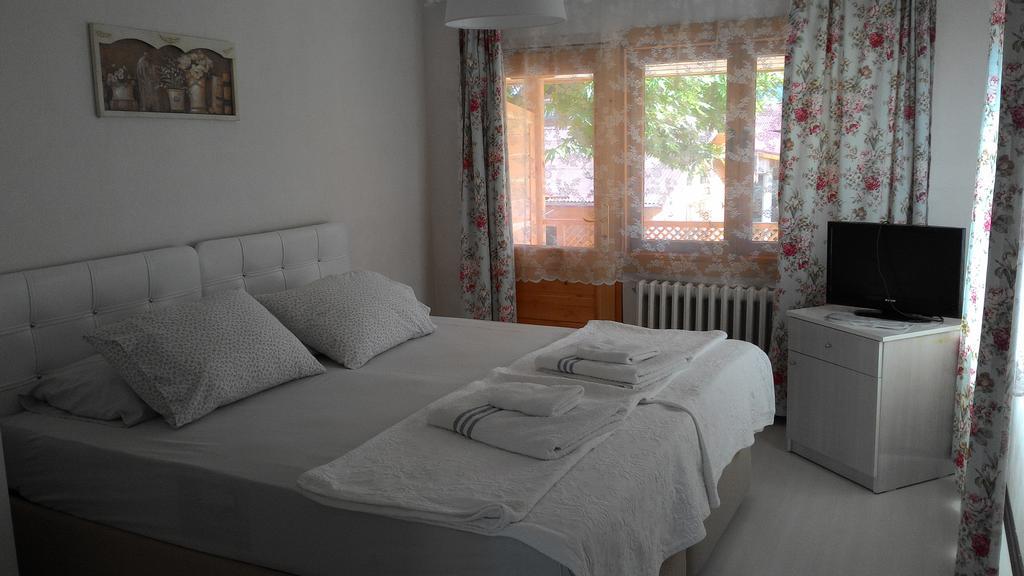 Zumrut Bahce Motel Gokcedere Buitenkant foto